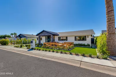 8708 E Rancho Vista Drive, Scottsdale, AZ 85251 - Photo 5