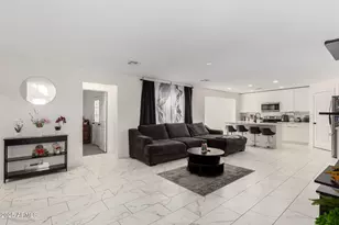 9050 S Calle Tomi, Guadalupe, AZ 85283 - Photo 9