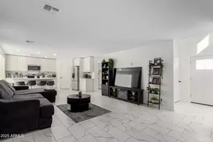 9050 S Calle Tomi, Guadalupe, AZ 85283 - Photo 11