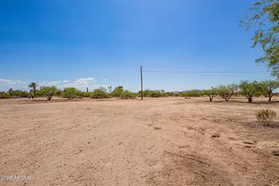 4120 N Roble Circle #10, Eloy, AZ 85131 - Photo 5