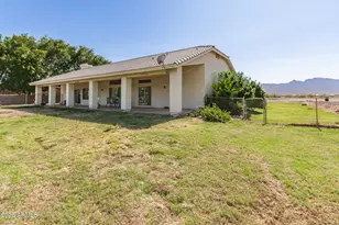 6813 N 186th Ave, Waddell, AZ 85355 - Photo 39