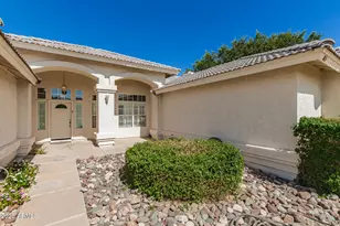 6813 N 186th Ave, Waddell, AZ 85355 - Photo 7