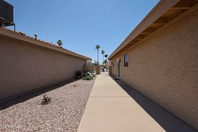25809 S Hollygreen Drive, Sun Lakes, AZ 85248 - Photo 47