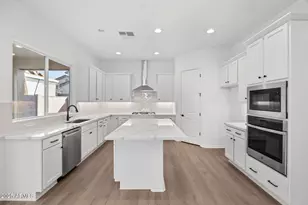 26433 N 22nd Dr, Phoenix, AZ 85085 - Photo 11