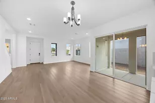 26433 N 22nd Dr, Phoenix, AZ 85085 - Photo 9