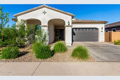 531 S Owl, Gilbert, AZ 85296 - Photo 1