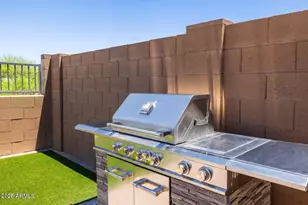 8924 W Solano Dr, Glendale, AZ 85305 - Photo 29