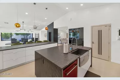 3420 E Oregon Avenue, Phoenix, AZ 85018 - Photo 11