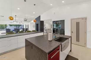 3420 E Oregon Ave, Phoenix, AZ 85018 - Photo 11