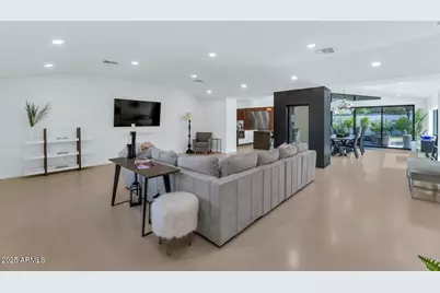 3420 E Oregon Avenue, Phoenix, AZ 85018 - Photo 5