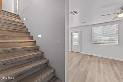 21647 W Laura Street, Wittmann, AZ 85361 - Photo 11