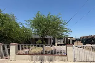 2942 W Yuma St, Phoenix, AZ 85009 - Photo 1