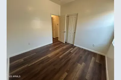 7210 S 41st Drive, Phoenix, AZ 85041 - Photo 13