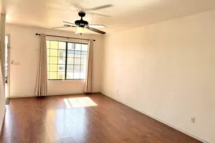 7801 N 44th Dr, Glendale, AZ 85301 - Photo 3