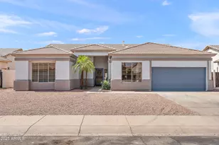 81 E Smoke Tree Rd, Gilbert, AZ 85296 - Photo 1