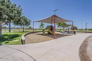 17334 W Wandering Creek Rd, Goodyear, AZ 85338 - Photo 27