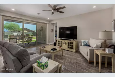 8741 N 185 Avenue, Waddell, AZ 85355 - Photo 3