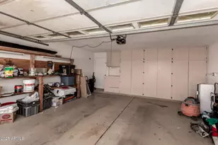 3529 W St Moritz Ln, Phoenix, AZ 85053 - Photo 27