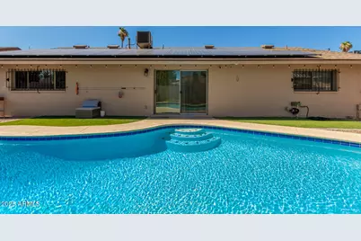 3529 W Saint Moritz Lane, Phoenix, AZ 85053 - Photo 31