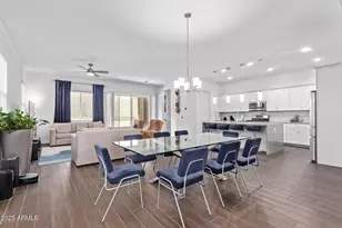 939 E Paseo Way, Phoenix, AZ 85042 - Photo 15