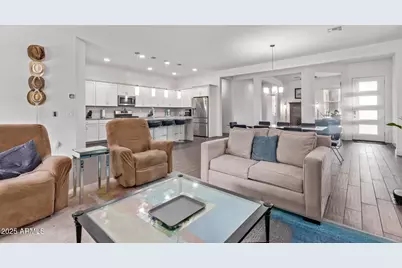 939 E Paseo Way, Phoenix, AZ 85042 - Photo 13