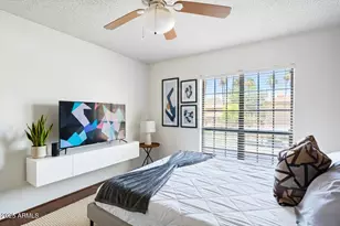 10410 N Cave Creek Rd, Phoenix, AZ 85020 - Photo 13