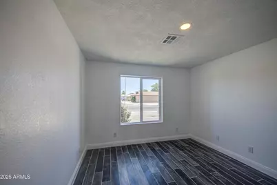14014 N 39th Avenue, Phoenix, AZ 85053 - Photo 25