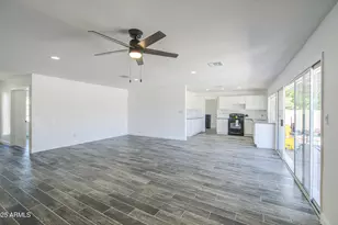 14014 N 39th Ave, Phoenix, AZ 85053 - Photo 9