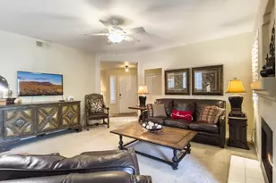 15151 N Frank Lloyd Wright Blvd, Scottsdale, AZ 85260 - Photo 11