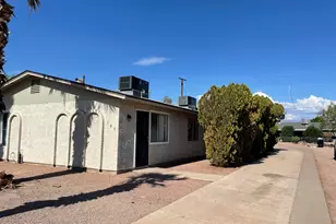 143 S Mountain Rd, Apache Junction, AZ 85120 - Photo 37