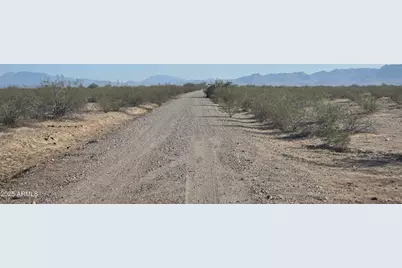 4754 N 549th Avenue #-, Tonopah, AZ 85354 - Photo 17