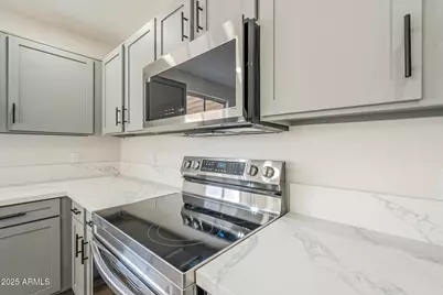 12813 W Paradise Drive, El Mirage, AZ 85335 - Photo 7