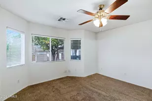 6205 W Encinas Ln, Phoenix, AZ 85043 - Photo 11