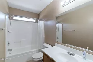 6205 W Encinas Ln, Phoenix, AZ 85043 - Photo 17