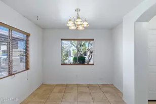 6205 W Encinas Ln, Phoenix, AZ 85043 - Photo 5