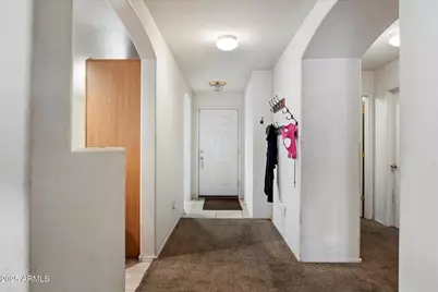 6205 W Encinas Lane, Phoenix, AZ 85043 - Photo 13