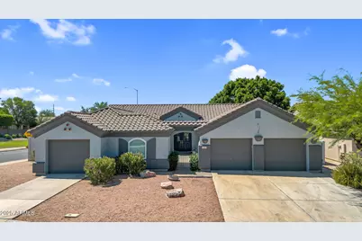 5529 E Holmes Avenue, Mesa, AZ 85206 - Photo 1