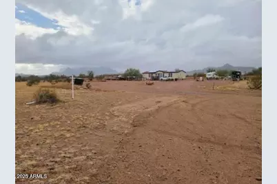 3132 N Saddle Vista Road N #10, Tonopah, AZ 85354 - Photo 5