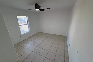 1200 W Cochise Dr, Phoenix, AZ 85021 - Photo 15