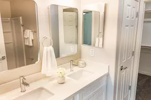 15438 S Overfield Rd, Arizona City, AZ 85123 - Photo 13