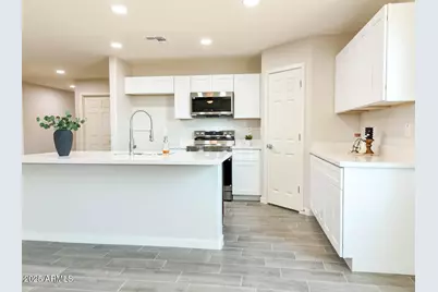 15438 S Overfield Road, Arizona City, AZ 85123 - Photo 33