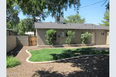 3807 E Devonshire Avenue, Phoenix, AZ 85018 - Photo 25