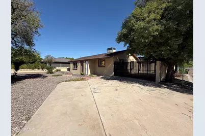 2601 N 51st Street, Phoenix, AZ 85008 - Photo 3