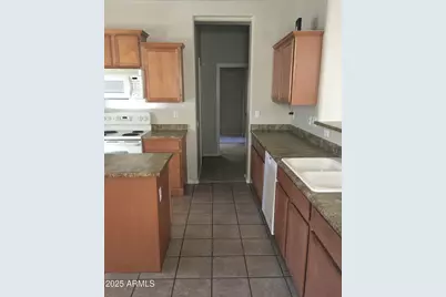 15425 N 172nd Drive, Surprise, AZ 85388 - Photo 3