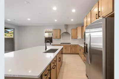 13518 W Copperleaf Lane, Peoria, AZ 85383 - Photo 9