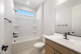 13518 W Copper Leaf Ln, Peoria, AZ 85383 - Photo 3