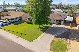 1629 W Monterosa St, Phoenix, AZ 85015 - Photo 25