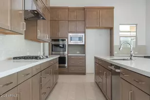 803 W J Waltz Wy, Apache Junction, AZ 85120 - Photo 3