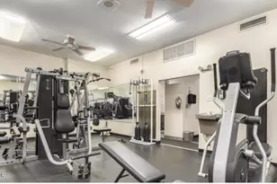 7970 E Camelback Rd, Scottsdale, AZ 85251 - Photo 15