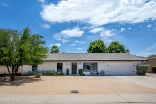 2809 E Hillery Dr, Phoenix, AZ 85032 - Photo 1